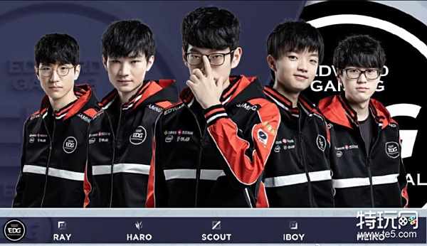 充满了对他 充满了对他