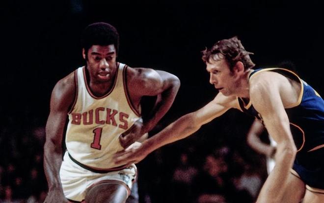 另一支表现 另一支表现