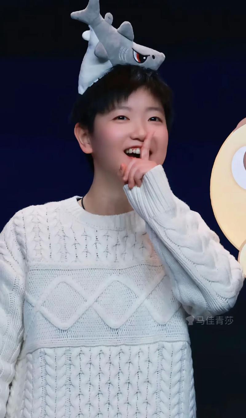 “科学健身进机关送健康”活动走进人力资源和社会保障部