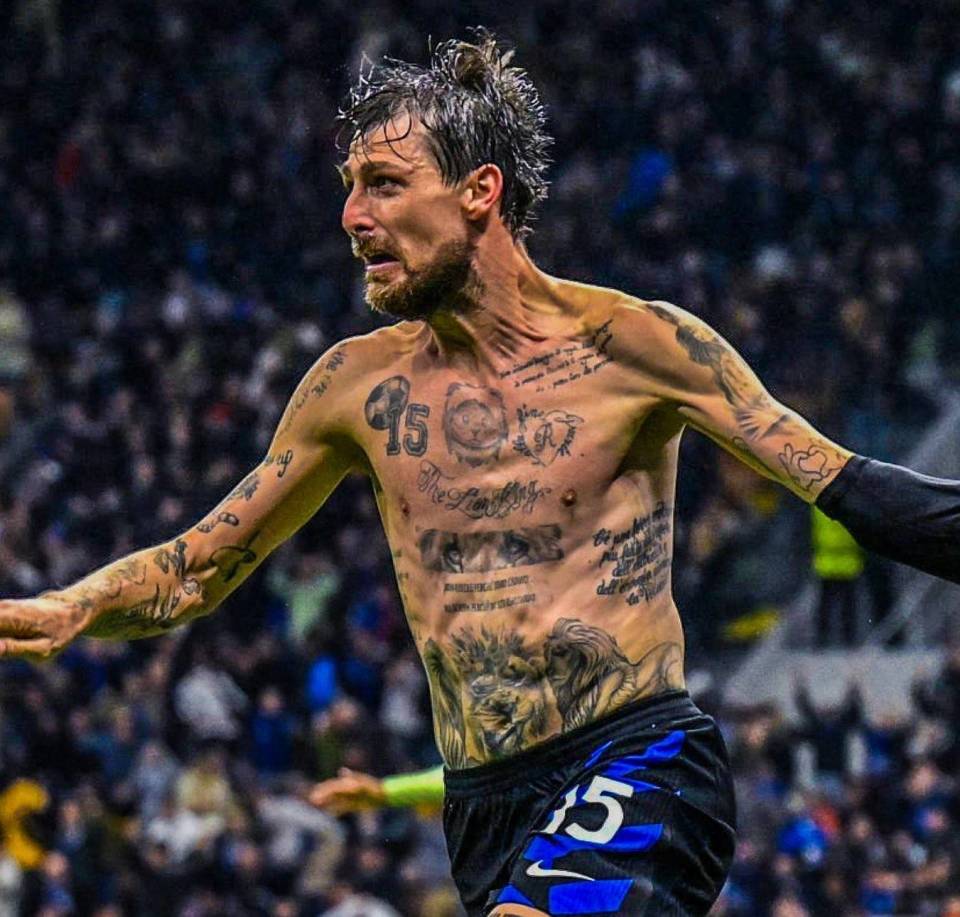 体育中超：成都蓉城2-1沧州雄狮 迎赛季首胜