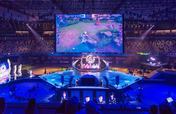 拉沃展现了 拉沃展现了