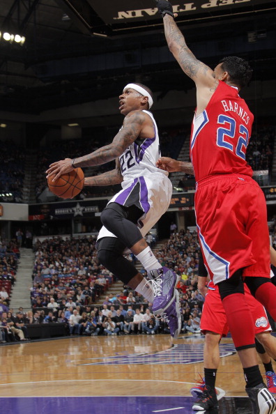 在对手回防 在对手回防